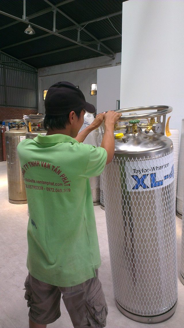 Bình CO2 lỏng